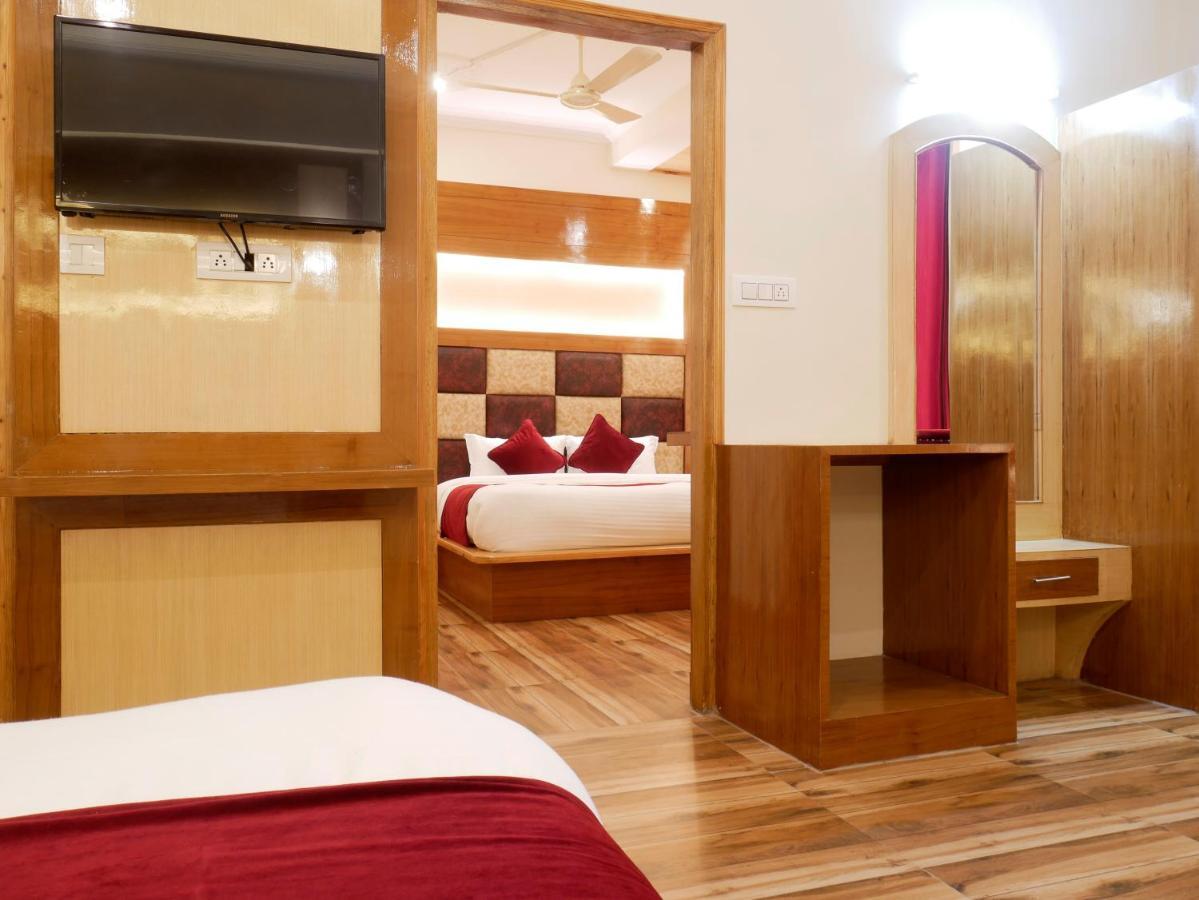 New Ambika International Mall Road Hotel Manāli Esterno foto